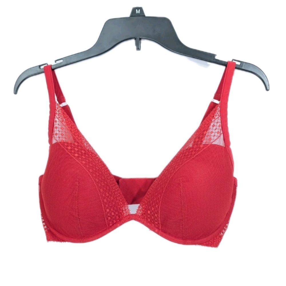 Victoria's Secret Incredible Plunge Bra 36DD Women Red Lace Underwire lined VS